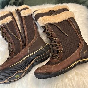 Jambu Women's Brown Winter Boots